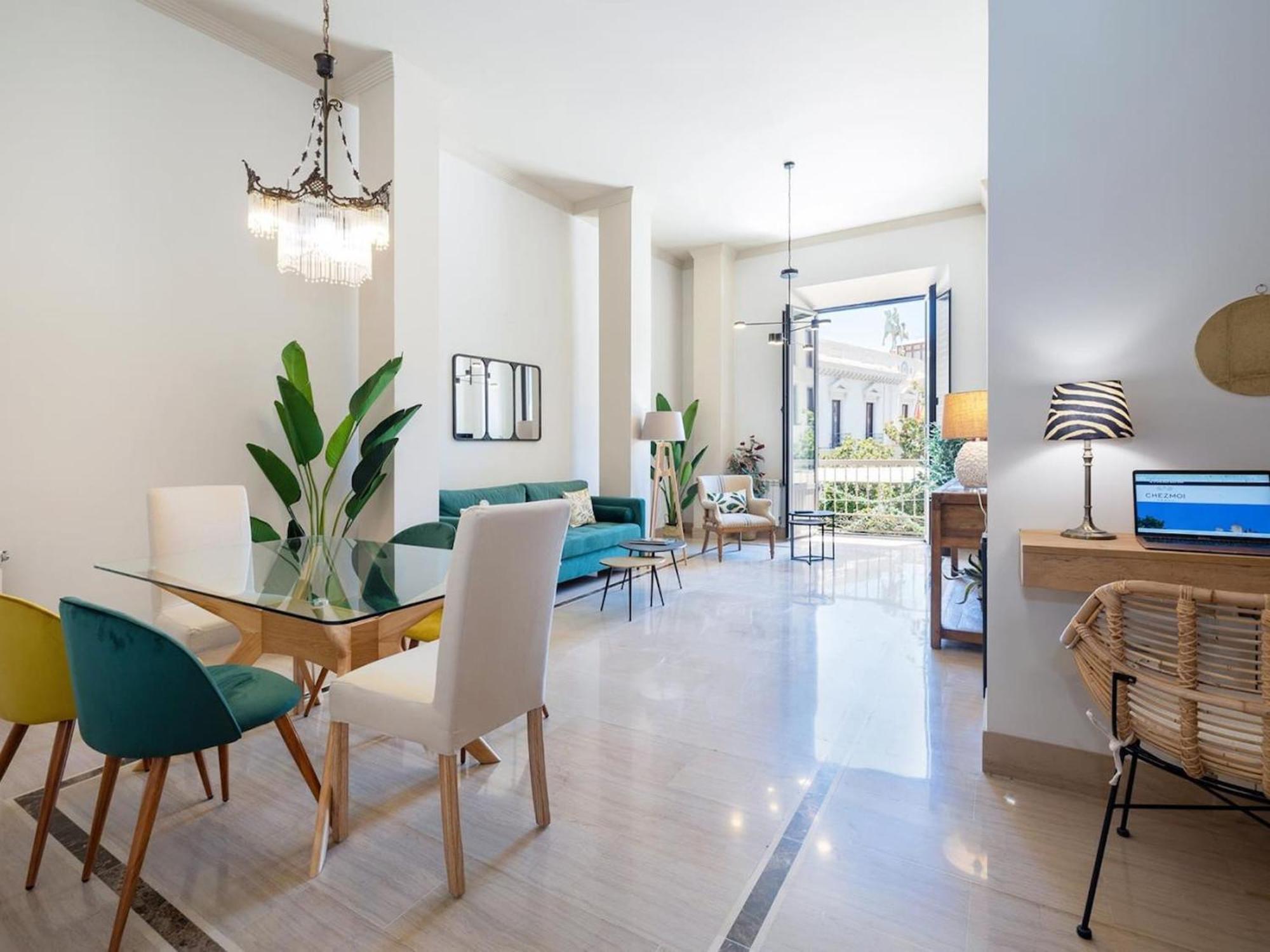 Chezmoihomes Town Hall Apartment Granada Ngoại thất bức ảnh